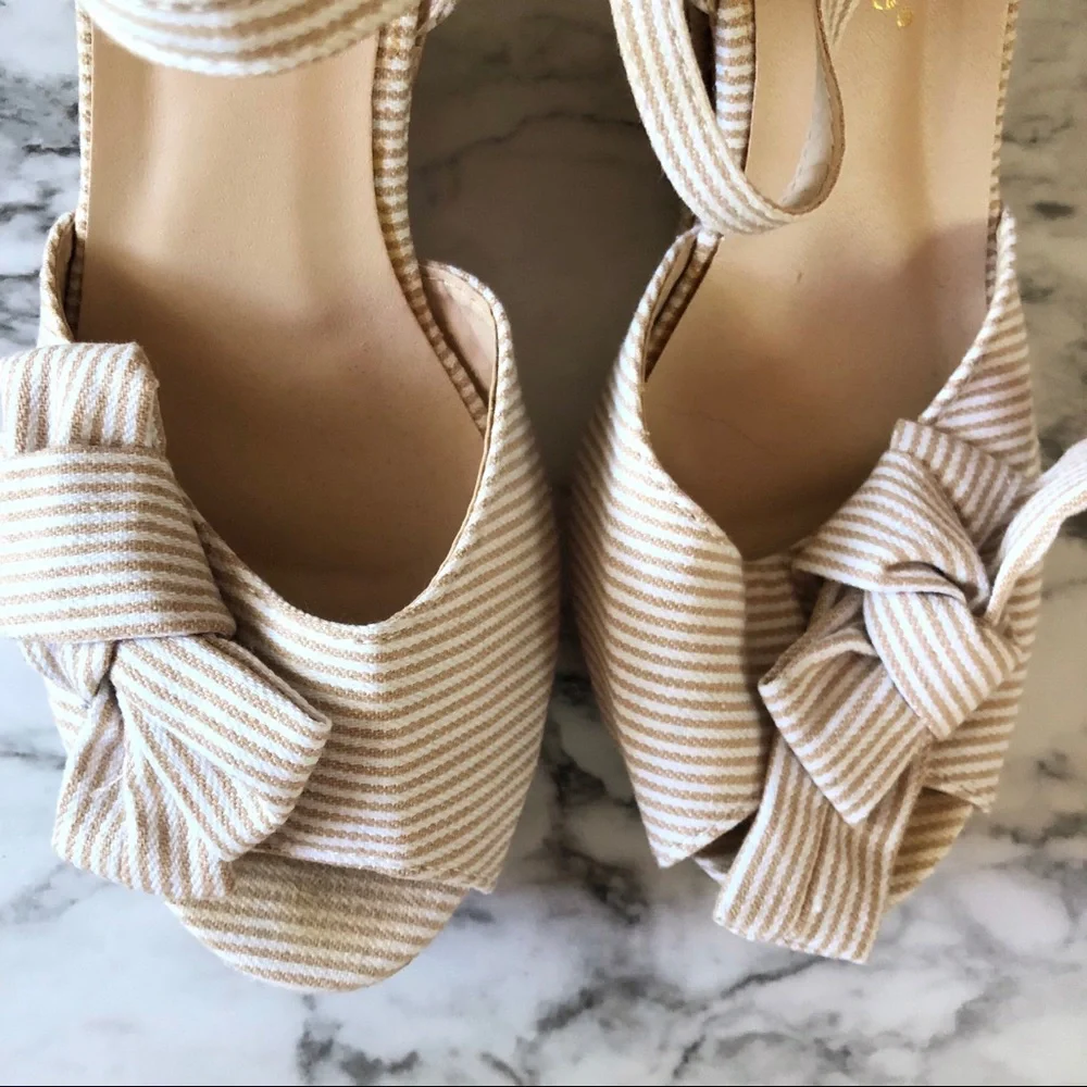 Striped seersucker platform espadrilles with bow